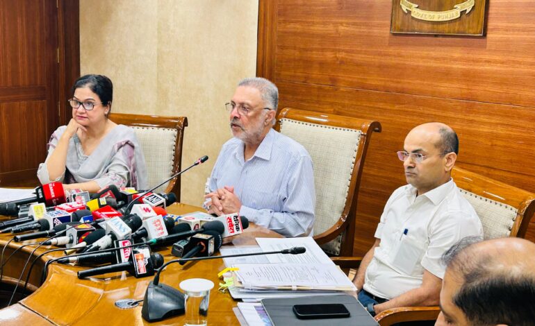 ਪ੍ਰਧਾਨ ਮੰਤਰੀ ਦੇ ਦੌਰੇ ਤੋਂ ਪਹਿਲਾਂ, ਡਾ. ਬਲਬੀਰ ਸਿੰਘ ਨੇ 780 ਕਰੋੜ ਰੁਪਏ ਦੇ ਸਿਹਤ ਬੁਨਿਆਦੀ ਢਾਚੇ ਨੁਕਸਾਨ ਦੇ ਵੇਰਵੇ ਕੀਤੇ ਸਾਂਝੇ; ਤੁਰੰਤ ਸਹਾਇਤਾ ਦੀ ਕੀਤੀ ਮੰਗ