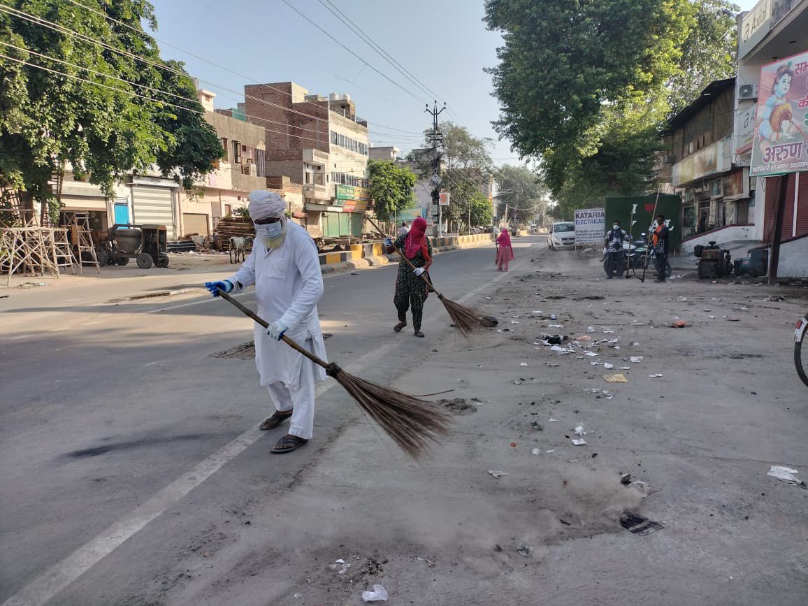 ਪੰਜਾਬ ਚ ਹੜ੍ਹਾਂ ਨਾਲ ਹੁਣ ਤੱਕ 56 ਜਾਨਾਂ ਗਈਆਂ, 50 ਪੀੜਤ ਪਰਿਵਾਰਾਂ ਨੂੰ ਮੁਆਵਜ਼ਾ ਰਾਸ਼ੀ ਵੰਡੀ ਜਾ ਚੁੱਕੀ