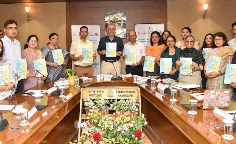 ‘ਵਨ ਹੈਲਥ’ ਪਹੁੰਚ: ਐਂਟੀਬਾਇਓਟਿਕਸ ਦੀ ਲੋੜੋਂ ਵੱਧ ਵਰਤੋਂ ਨੂੰ ਰੋਕਣ ਲਈ, ਪੰਜਾਬ ਵਿੱਚ ਐਂਟੀਮਾਈਕ੍ਰੋਬਾਇਲ ਰਸਿਸਟੈਂਸ ਕਾਰਜ ਯੋਜਨਾ ਲਾਂਚ