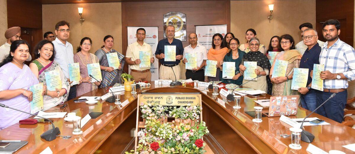 ‘ਵਨ ਹੈਲਥ’ ਪਹੁੰਚ: ਐਂਟੀਬਾਇਓਟਿਕਸ ਦੀ ਲੋੜੋਂ ਵੱਧ ਵਰਤੋਂ ਨੂੰ ਰੋਕਣ ਲਈ, ਪੰਜਾਬ ਵਿੱਚ ਐਂਟੀਮਾਈਕ੍ਰੋਬਾਇਲ ਰਸਿਸਟੈਂਸ ਕਾਰਜ ਯੋਜਨਾ ਲਾਂਚ