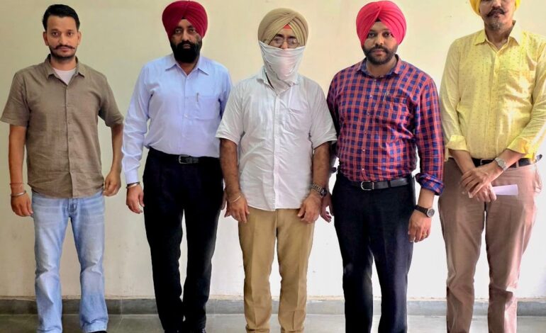 5000 ਰੁਪਏ ਰਿਸ਼ਵਤ ਲੈਂਦਾ ਸਹਾਇਕ ਸਬ ਇੰਸਪੈਕਟਰ ਵਿਜੀਲੈਂਸ ਬਿਊਰੋ ਵੱਲੋਂ ਕਾਬੂ