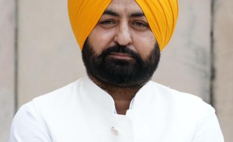 ਸਿਰਫ਼ ਗੁਰਦਾਸਪੁਰ ਜ਼ਿਲ੍ਹੇ ਵਿੱਚ 13 ਰਾਹਤ ਕੈਂਪ ਜਾਰੀ, 10 ਪ੍ਰਭਾਵਿਤ ਵਿਅਕਤੀ ਕਰ ਰਹੇ ਬਸੇਰਾ: ਹਰਦੀਪ ਸਿੰਘ ਮੁੰਡੀਆਂ