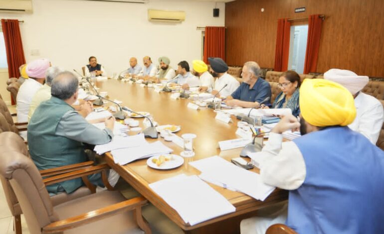 ਪੰਜਾਬ ਕੈਬਨਿਟ ਵੱਲੋਂ ਸਾਬਕਾ ਮੰਤਰੀ ਸਾਧੂ ਸਿੰਘ ਧਰਮਸੋਤ ਖ਼ਿਲਾਫ਼ ਭ੍ਰਿਸ਼ਟਾਚਾਰ ਦਾ ਕੇਸ ਚਲਾਉਣ ਦੀ ਮਨਜ਼ੂਰੀ