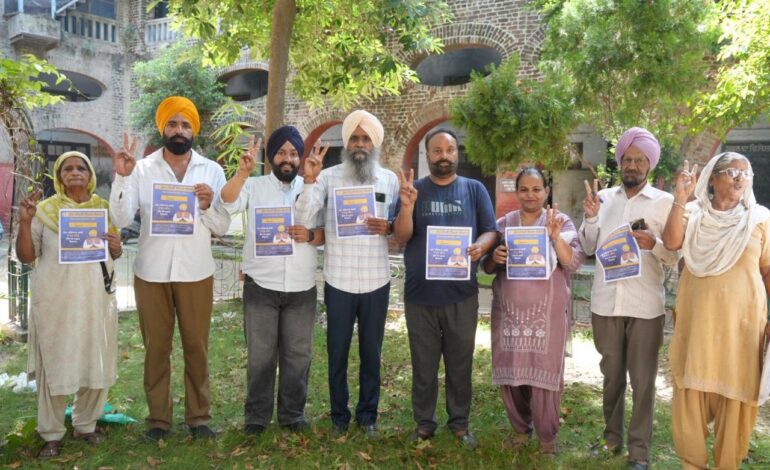 ਪਹਿਲੇ ਦਿਨ 1,480 ਪਰਿਵਾਰਾਂ ਨੇ ਕਰਵਾਈ ਰਜਿਸਟਰੇਸ਼ਨ , ਜਿਸ ਨਾਲ ₹10 ਲੱਖ ਤੱਕ ਦਾ ਨਕਦ ਰਹਿਤ ਸਿਹਤ ਬੀਮਾ ਪ੍ਰਦਾਨ ਕੀਤਾ ਗਿਆ।