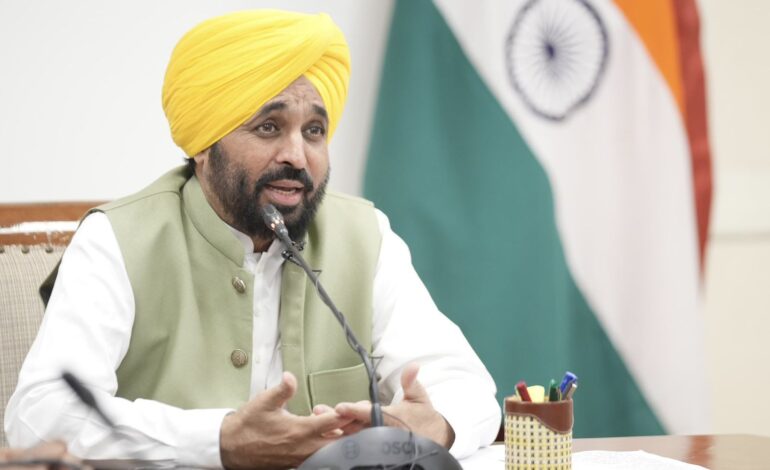 ਕਿਸਾਨਾਂ ਨੂੰ ‘ਡਬਲ’ ਰਾਹਤ! 74 ਕਰੋੜ ਦਾ ਪੈਕੇਜ ਅਤੇ 2 ਲੱਖ ਕੁਇੰਟਲ ਬੀਜ ਮੁਫਤ, ਸੀਐਮ ਬੋਲੇ – ਮੁਸੀਬਤ ਵਿੱਚ ਅਸੀਂ ਕਿਸਾਨਾਂ ਦੇ ਨਾਲ ਖੜੇ ਹਾਂ