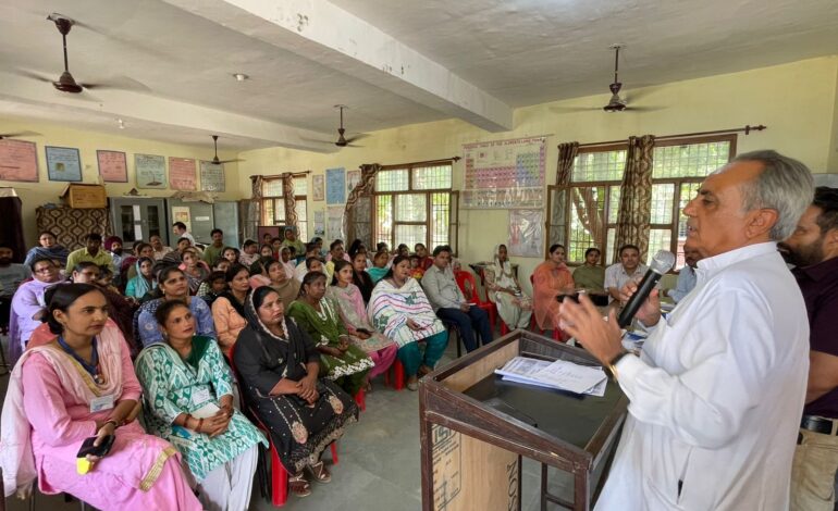 ਰਮਨ ਬਹਲ ਨੇ ਸਕੂਲ ਮੈਨੇਜਮੈਂਟ ਕਮੇਟੀ ਮੈਂਬਰਾਂ ਦੀ ਵਰਕਸ਼ਾਪ ਦਾ ਉਦਘਾਟਨ ਕੀਤਾ