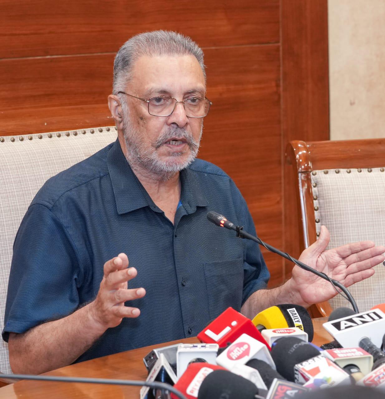 ਜਨਤਾ ਪ੍ਰਤੀ ਸਮਰਪਣ ਦੀ ਇੱਕ ਉਦਾਹਰਣ: ਸਿਹਤ ਮੰਤਰੀ ਡਾ. ਬਲਬੀਰ ਸਿੰਘ ਨੇ ਆਪਣਾ ਘਰ ਆਮ ਆਦਮੀ ਕਲੀਨਿਕ ਨੂੰ ਕੀਤਾ ਸਮਰਪਿਤ