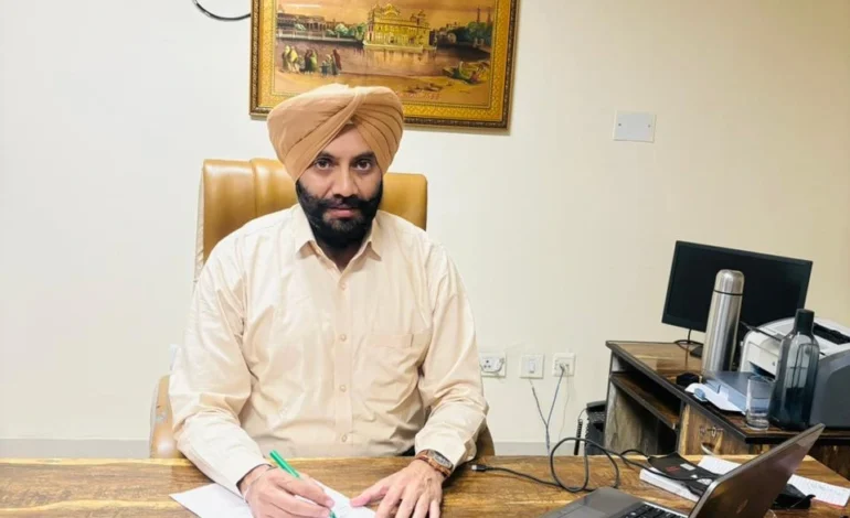 ਹਰਜਿੰਦਰ ਸਿੰਘ ਕਲਸੀ ਨੇ ਬਟਾਲਾ ਦੇ ਨਾਲ ਜ਼ਿਲ੍ਹਾ ਲੋਕ ਸੰਪਰਕ ਅਫਸਰ ਗੁਰਦਾਸਪੁਰ ਦਾ ਵੀ ਸੰਭਾਲਿਆ ਅਹੁਦਾ