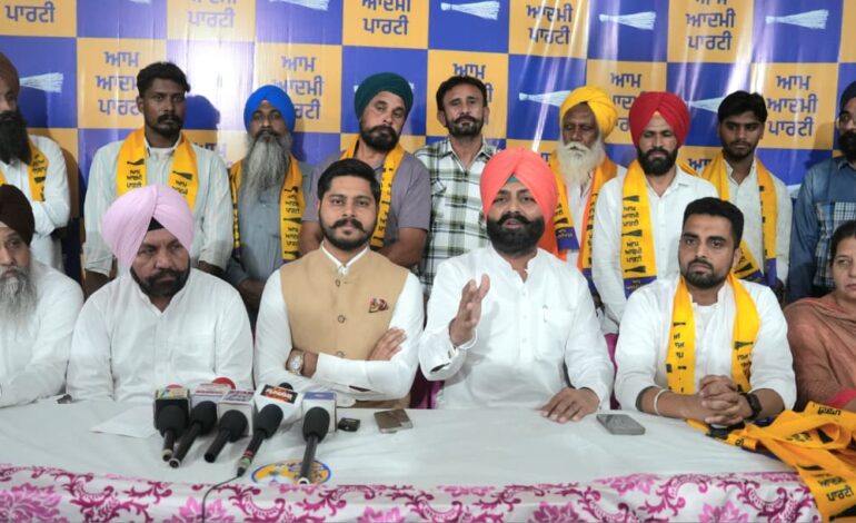 ਤਰਨਤਾਰਨ ਵਿੱਚ ਅਕਾਲੀ ਦਲ ਨੂੰ ਝਟਕਾ