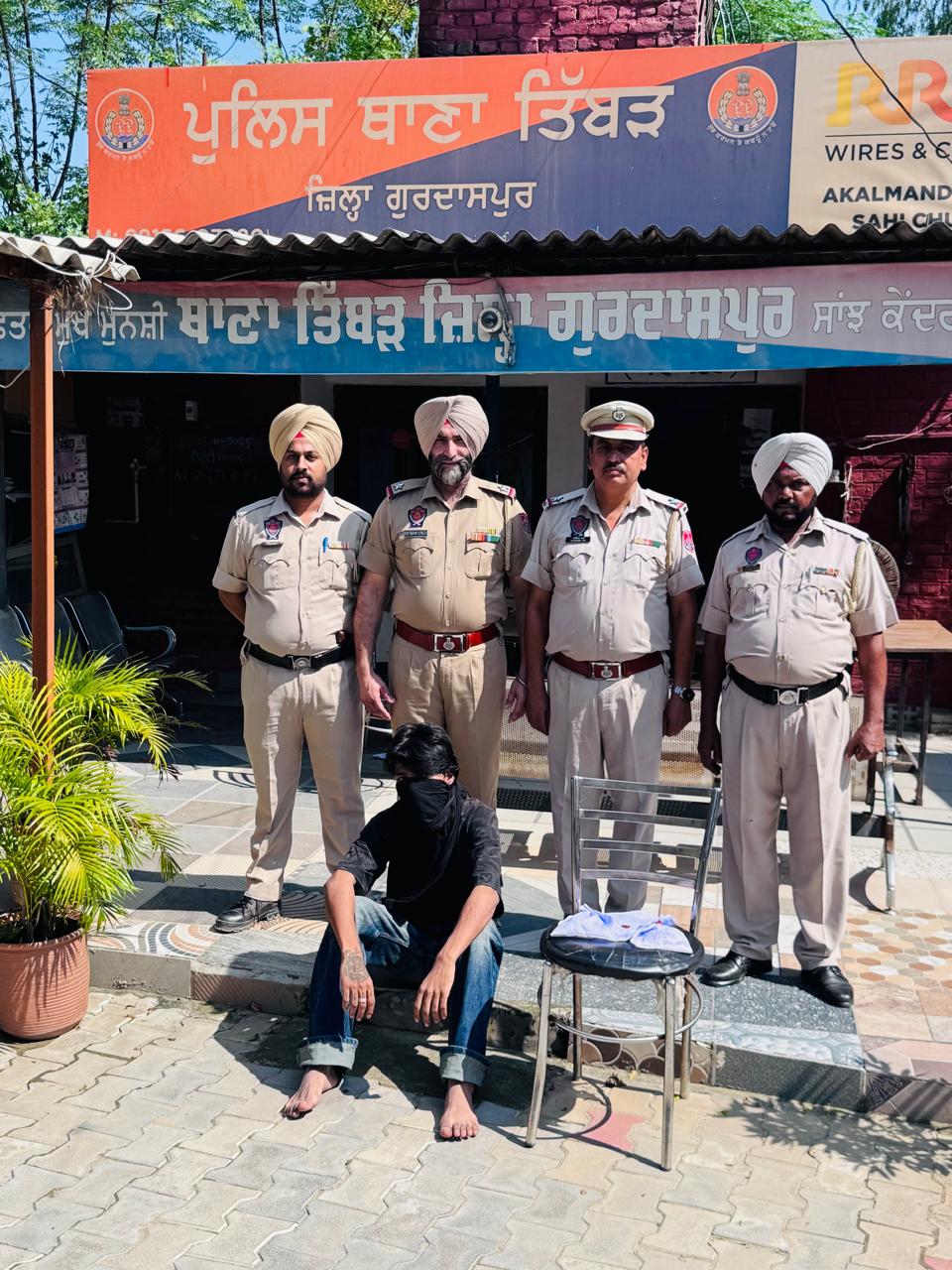 ਕੈਬਨਿਟ ਮੰਤਰੀ ਲਾਲ ਚੰਦ ਕਟਾਰੂਚੱਕ ਨੇ ਗੁਰਦਾਸਪੁਰ ਦਾਣਾ ਮੰਡੀ ਵਿੱਚ ਝੋਨੇ ਦੀ ਖ਼ਰੀਦ ਦਾ ਜਾਇਜ਼ਾ ਲਿਆ