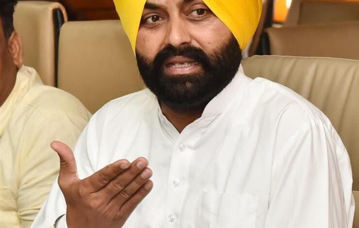 ਹੁਨਰ ਵਿਕਾਸ ਵਿੱਚ ਪੰਜਾਬ ਅੱਵਲ! ਮਾਨ ਸਰਕਾਰ ਦੇ ‘ਰੀਜਨਲ ਡਰਾਈਵਿੰਗ ਟ੍ਰੇਨਿੰਗ ਸੈਂਟਰ’ ਨੇ 27,500 ਨੌਜਵਾਨਾਂ ਨੂੰ ਦਿੱਤੀ ਸਿਖਲਾਈ