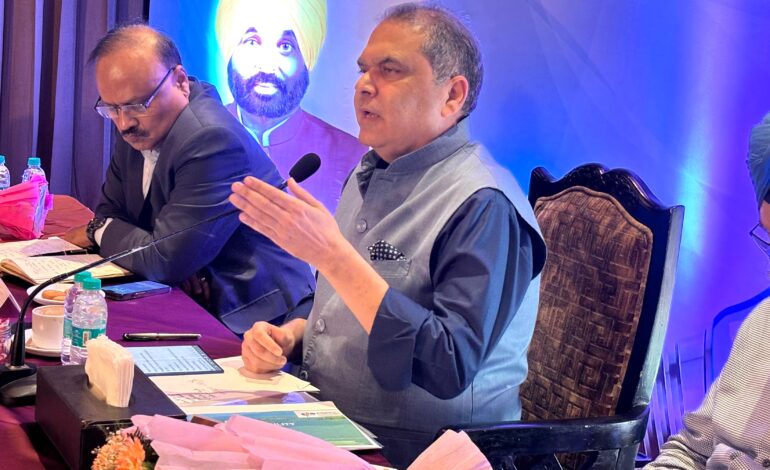 ਪੰਜਾਬ ਸਾਫ਼-ਸੁਥਰੀ, ਵਾਤਾਵਰਨ ਪੱਖੀ ਅਤੇ ਕਿਫ਼ਾਇਤੀ ਨਵਿਆਉਣਯੋਗ ਊਰਜਾ ਵਧਾਉਣ ਲਈ ਪੂਰੀ ਤਰ੍ਹਾਂ ਤਿਆਰ : ਕੈਬਨਿਟ ਮੰਤਰੀ ਸੰਜੀਵ ਅਰੋੜਾ