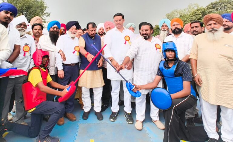 ਸਿੱਖ ਇਤਿਹਾਸ ਨਾਲ ਜੁੜਿਆ ਗੱਤਕਾ ਦੇਸ਼ ਦੀ ਸ਼ਾਨਦਾਰ ਜੰਗਜੂ ਵਿਰਾਸਤ ਦਾ ਪ੍ਰਤੀਕ : ਸੰਸਦ ਮੈਂਬਰ ਵਿਜੇ ਬਘੇਲ