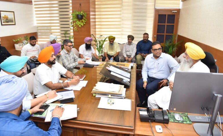 ਪੰਜਾਬ ਸਰਕਾਰ ਨੇ ਝੋਨੇ ਦੀ ਅੰਤਰ-ਰਾਜੀ ਗ਼ੈਰ-ਕਾਨੂੰਨੀ ਢੋਆ-ਢੁਆਈ ‘ਤੇ ਕੱਸਿਆ ਸ਼ਿਕੰਜਾ; ਕੋਟਕਪੂਰਾ ਦੇ ਸ਼ੈੱਲਰ ਮਾਲਕ ਸਮੇਤ 6 ਵਿਅਕਤੀਆਂ ਖ਼ਿਲਾਫ਼ ਐਫ.ਆਈ.ਆਰ. ਦਰਜ