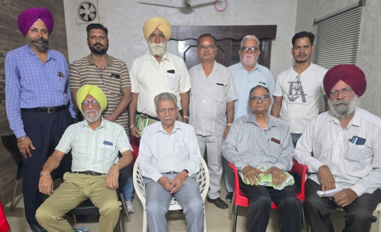 ਪੰਜਾਬੀ ਸਾਹਿਤ ਸਭਾ, ਗੁਰਦਾਸਪੁਰ ਦੀ ਬੈਠਕ ਵਿੱਚ ਵਿਚਾਰ ਚਰਚਾ