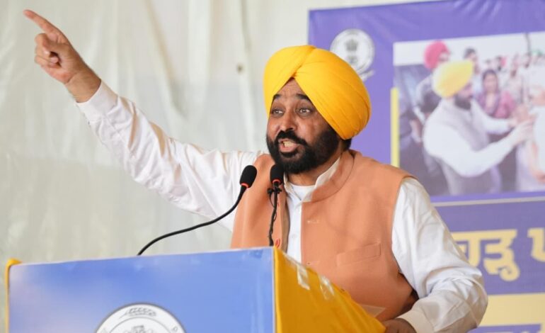 ਦੀਵਾਲੀ ਤੋਂ ਪਹਿਲਾਂ ਹੜ੍ਹ ਪੀੜਤਾਂ ਨੂੰ ਪ੍ਰਤੀ ਏਕੜ 20,000 ਰੁਪਏ ਦੀ ਵੱਡੀ ਰਾਹਤ, ਸਿਰਫ਼ 30 ਦਿਨਾਂ ਵਿੱਚ 209 ਕਰੋੜ ਰੁਪਏ ਜਾਰੀ