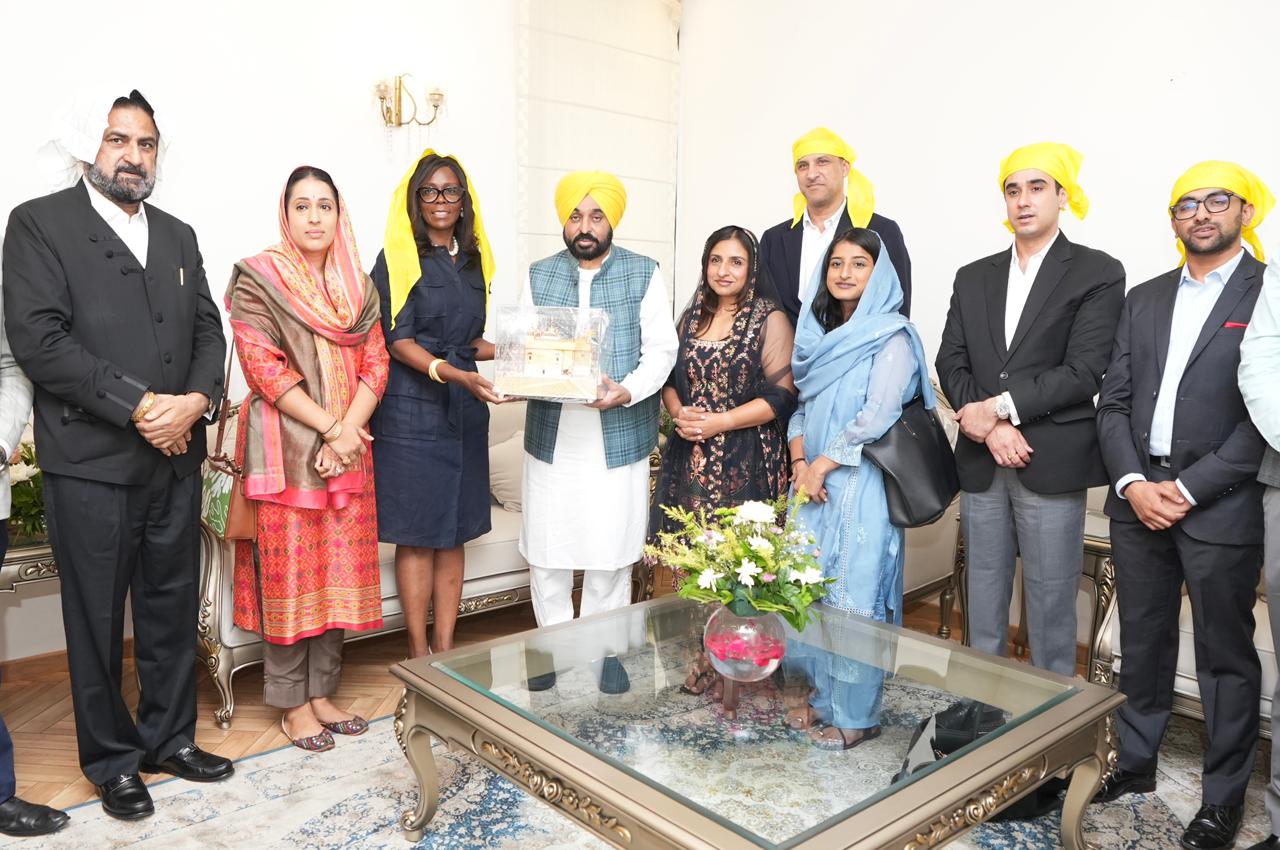 ਮੁੱਖ ਮੰਤਰੀ ਨੇ ਸ਼ਹੀਦ ਭਗਤ ਸਿੰਘ ਦੀ ਦੁਰਲੱਭ ਵੀਡੀਓ ਫੁਟੇਜ ਹਾਸਲ ਕਰਨ ਲਈ ਬਰਤਾਨੀਆ ਦੇ ਕਾਨੂੰਨਦਾਨੀਆਂ ਤੋਂ ਸਮਰਥਨ ਮੰਗਿਆ