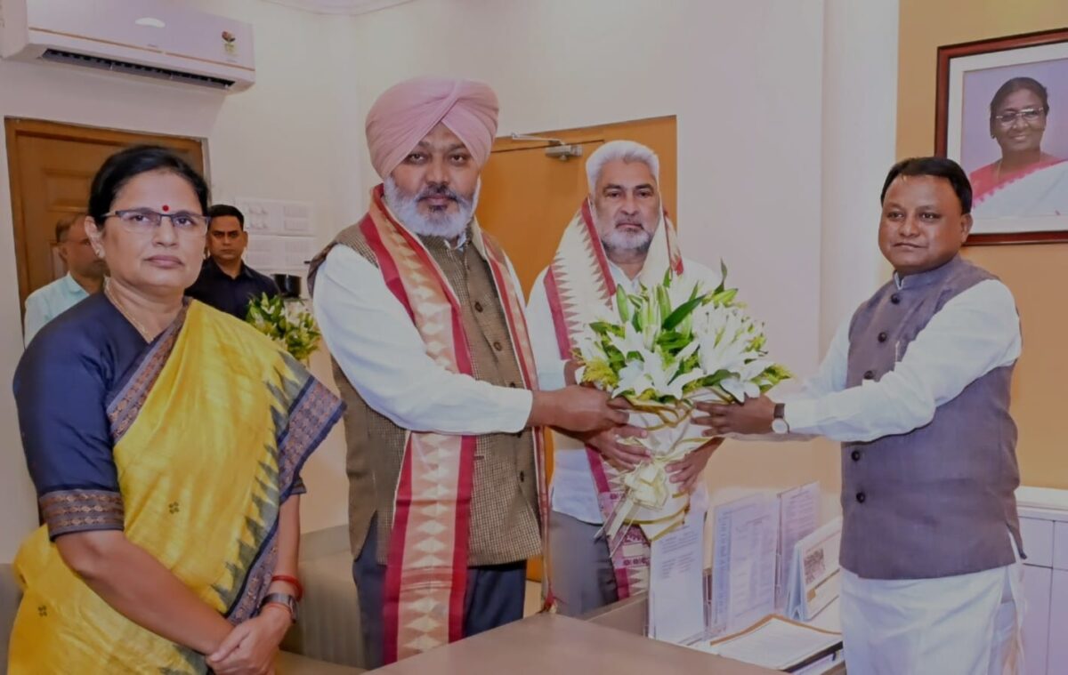 ਕੈਬਨਿਟ ਮੰਤਰੀਆਂ ਚੀਮਾ ਤੇ ਕਟਾਰੂਚੱਕ ਵੱਲੋਂ ਸ੍ਰੀ ਗੁਰੂ ਤੇਗ ਬਹਾਦਰ ਜੀ ਦੇ 350ਵੇਂ ਸ਼ਹੀਦੀ ਸਮਾਗਮ ਲਈ ਓਡੀਸ਼ਾ ਦੇ ਮੁੱਖ ਮੰਤਰੀ ਨੂੰ ਸੱਦਾ