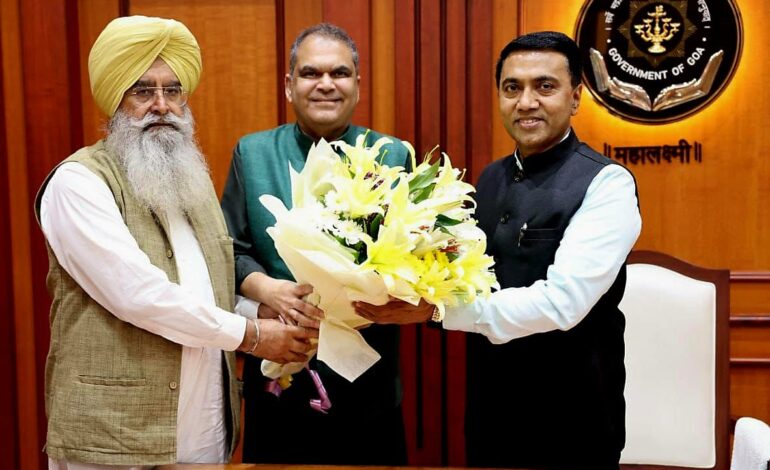 ਪੰਜਾਬ ਦੇ ਕੈਬਨਿਟ ਮੰਤਰੀ ਸੰਜੀਵ ਅਰੋੜਾ ਅਤੇ ਗੁਰਮੀਤ ਸਿੰਘ ਖੁੱਡੀਆਂ ਵੱਲੋਂ ਗੋਆ ਦੇ ਮੁੱਖ ਮੰਤਰੀ ਨੂੰ ਸ੍ਰੀ ਗੁਰੂ ਤੇਗ਼ ਬਹਾਦਰ ਸਾਹਿਬ ਜੀ ਦੇ 350ਵੇਂ ਸ਼ਹੀਦੀ ਦਿਵਸ ਸਮਾਗਮਾਂ ਲਈ ਸੱਦਾ