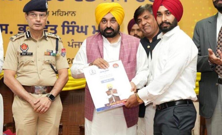 ਪੰਜਾਬ ਸਰਕਾਰ ਨੇ ਰਚਿਆ ਇਤਿਹਾਸ: ਬਿਨਾਂ ਸਿਫਾਰਸ਼ ਦਿੱਤੀਆਂ 54,422 ਸਰਕਾਰੀ ਅਤੇ 4.5 ਲੱਖ ਪ੍ਰਾਈਵੇਟ ਨੌਕਰੀਆਂ