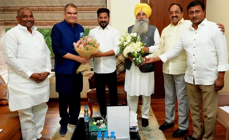 ਕੈਬਨਿਟ ਮੰਤਰੀਆਂ ਸੰਜੀਵ ਅਰੋੜਾ ਅਤੇ ਗੁਰਮੀਤ ਸਿੰਘ ਖੁੱਡੀਆਂ ਨੇ ਤੇਲੰਗਾਨਾ ਦੇ ਮੁੱਖ ਮੰਤਰੀ ਰੇਵੰਤ ਰੈਡੀ ਨੂੰ ਸ੍ਰੀ ਗੁਰੂ ਤੇਗ਼ ਬਹਾਦਰ ਜੀ ਦੇ 350ਵੇਂ ਸ਼ਹੀਦੀ ਪੁਰਬ ਲਈ ਦਿੱਤਾ ਸੱਦਾ