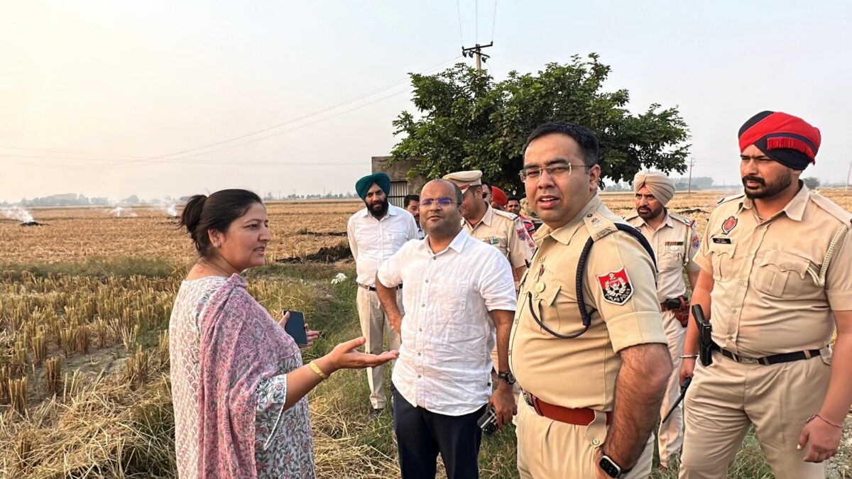 ਡਿਪਟੀ ਕਮਿਸ਼ਨਰ ਅਤੇ ਐਸ.ਐਸ.ਪੀ ਵੱਲੋਂ ਕਲਾਨੌਰ ਬਲਾਕ ਦੇ ਪਿੰਡਾਂ ਵਿੱਚ ਦੌਰਾ