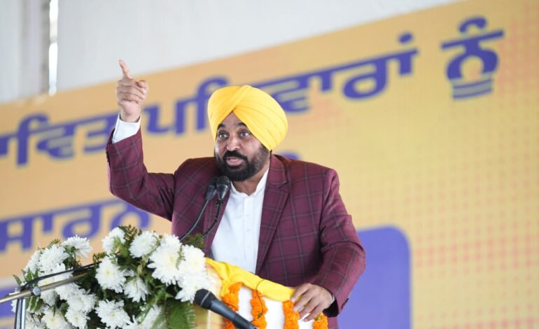 ਮੁੱਖ ਮੰਤਰੀ ਵੱਲੋਂ 30,000 ਤੋਂ ਵੱਧ ਪਰਿਵਾਰਾਂ ਨੂੰ 377 ਕਰੋੜ ਰੁਪਏ ਦੀ ਮੁਆਵਜ਼ਾ ਰਾਸ਼ੀ ਵੰਡਣ ਦੀ ਪ੍ਰਕਿਰਿਆ ਸ਼ੁਰੂ