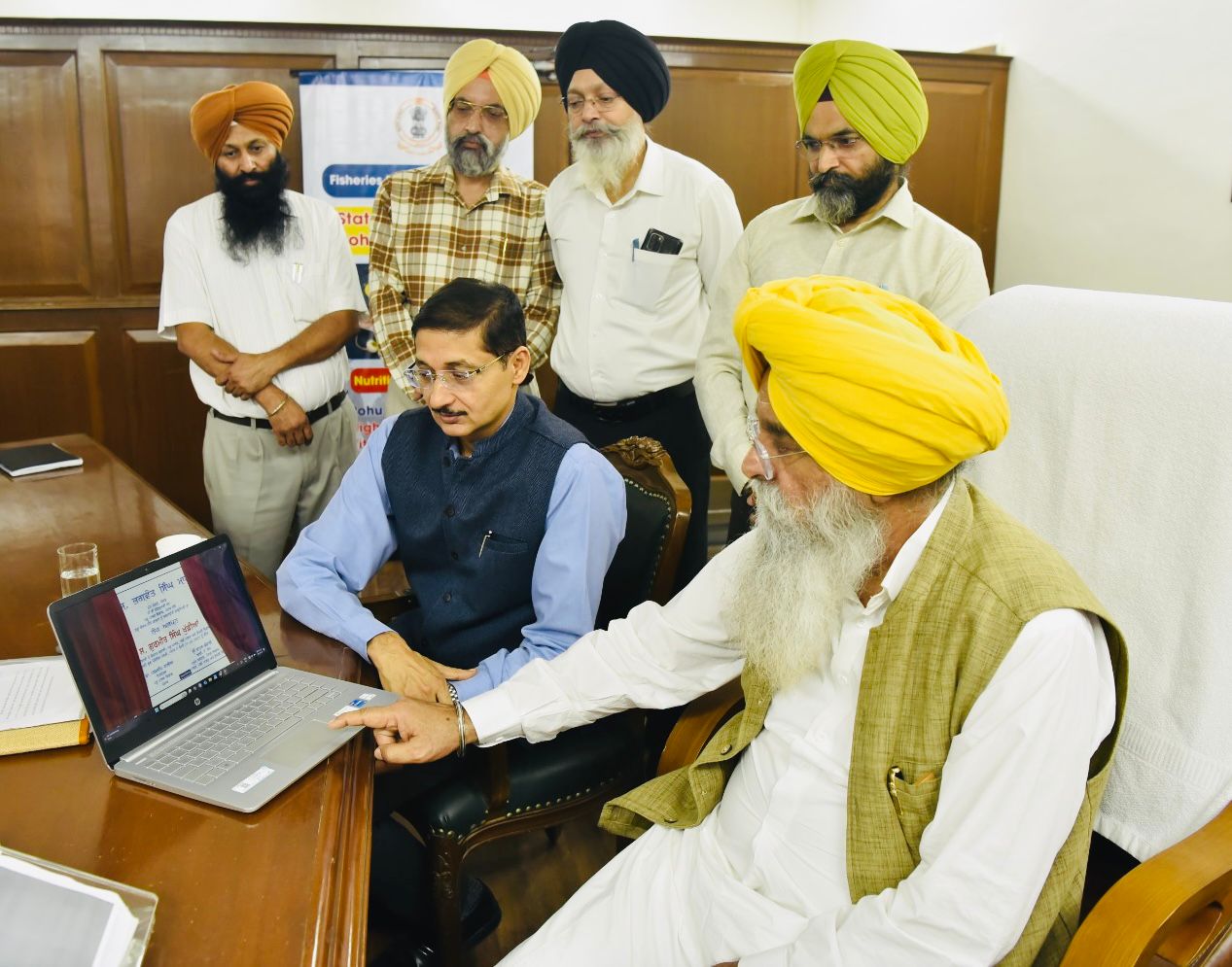 ਗੁਰਮੀਤ ਸਿੰਘ ਖੁੱਡੀਆਂ ਵੱਲੋਂ ਪਸ਼ੂ ਪਾਲਣ ਵਿਭਾਗ ਦੇ ਹੜ੍ਹ ਰਾਹਤ ਕਾਰਜਾਂ ਨੂੰ ਦਰਸਾਉਂਦੀ ਦਸਤਾਵੇਜ਼ੀ ਫਿਲਮ ਜਾਰੀ