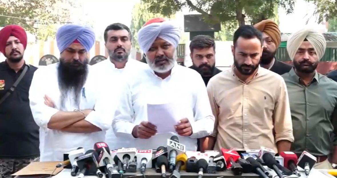 ਪੰਜਾਬ ਦੀ ਵਿਰਾਸਤ ‘ਤੇ ਭਾਜਪਾ ਦਾ ਹਮਲਾ! AAP ਸਾਂਸਦ ਬੋਲੇ- ਯੂਨੀਵਰਸਿਟੀ ਦੀ ਸੈਨੇਟ ਨੂੰ ਇਹ ਨੋਟੀਫਿਕੇਸ਼ਨ ਭੰਗ ਨਹੀਂ ਕਰ ਸਕਦਾ, “ਪੰਜਾਬ ਨਹੀਂ ਦੱਬੇਗਾ”