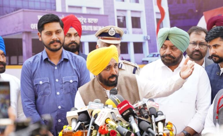 ਮੁੱਖ ਮੰਤਰੀ ਵੱਲੋਂ ਬਟਾਲਾ ਵਿਖੇ ਨਵਾਂ ਬਣਿਆ ਤਹਿਸੀਲ ਕੰਪਲੈਕਸ ਲੋਕਾਂ ਨੂੰ ਸਮਰਪਿਤ