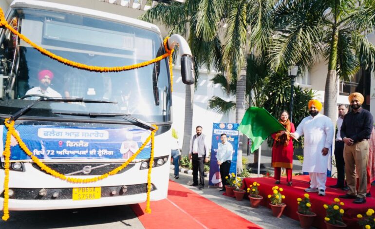 ਹਰਜੋਤ ਬੈਂਸ ਵੱਲੋਂ ਵਿਸ਼ਵ-ਪੱਧਰੀ ਅਧਿਆਪਨ ਵਿਧੀਆਂ ਬਾਰੇ ਸਿਖਲਾਈ ਲਈ 72 ਅਧਿਆਪਕਾਂ ਦੇ ਤੀਜੇ ਬੈਚ ਨੂੰ ਫਿਨਲੈਂਡ ਲਈ ਕੀਤਾ ਰਵਾਨਾ