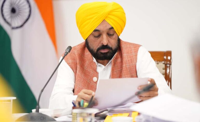 ਮੁੱਖ ਮੰਤਰੀ ਦੀ ਅਗਵਾਈ ਵਿੱਚ ਪੰਜਾਬ ਵਜ਼ਾਰਤ ਵੱਲੋਂ 24 ਨਵੰਬਰ ਨੂੰ ਸ੍ਰੀ ਅਨੰਦਪੁਰ ਸਾਹਿਬ ਵਿਖੇ ਪੰਜਾਬ ਵਿਧਾਨ ਸਭਾ ਦਾ ਵਿਸ਼ੇਸ਼ ਇਜਲਾਸ ਸੱਦਣ ਦੀ ਮਨਜ਼ੂਰੀ