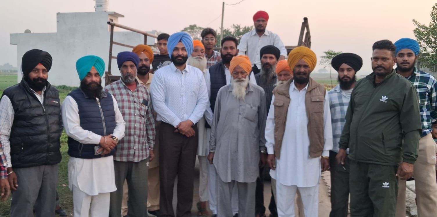 ਹੜ੍ਹ ਪੀੜਤਾਂ ਲਈ ਅਕਾਲੀ ਦਲ ਵੱਲੋਂ ਰਾਹਤ ਕਾਰਜ ਜਾਰੀ: ਚੱਗੂਵਾਲ ਵਿਖੇ ਰਾਸ਼ਨ ਕਿੱਟਾਂ ਅਤੇ ਪਸ਼ੂ ਫੀਡ ਵੰਡੀਆਂ