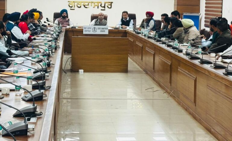 ਡਿਪਟੀ ਕਮਿਸ਼ਨਰ ਵੱਲੋਂ ਨਗਰ ਕੀਰਤਨ ਲਈ ਕੀਤੀਆਂ ਜਾ ਰਹੀਆਂ ਤਿਆਰੀਆਂ ਸਬੰਧੀ ਅਧਿਕਾਰੀਆਂ ਕੋਲੋਂ ਲਿਆ ਜਾਇਜ਼ਾ