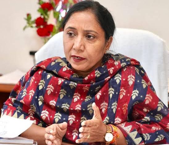 ਦੇਸ਼ ਵਿੱਚ ਪਹਿਲੀ ਵਾਰ! ਮਾਨ ਸਰਕਾਰ ਨੇ ਮੁਫ਼ਤ ਪੈਡ ਵੰਡ ‘ਤੇ ₹54 ਕਰੋੜ ਕੀਤੇ ਖਰਚ , ਪਿਛਲੀਆਂ ਸਰਕਾਰਾਂ ਦੀਆਂ ਕਾਗਜ਼ੀ ਯੋਜਨਾਵਾਂ ਹਮੇਸ਼ਾ ਲਈ ਹੋਈਆਂ ਖਤਮ