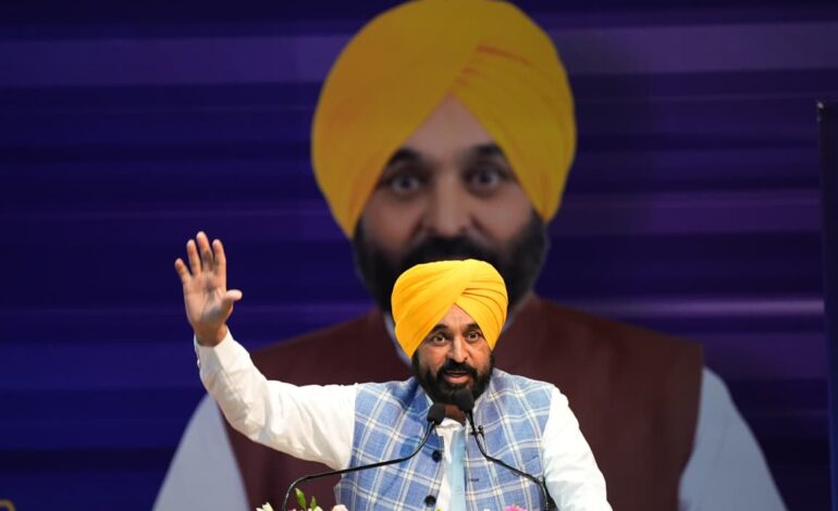 ਪੰਜਾਬ ਕੋਲੋਂ ਚੰਡੀਗੜ੍ਹ ਖੋਹਣ ਲਈ ਕੇਂਦਰ ਸਰਕਾਰ ਦੇ ਨਾਪਾਕ ਮਨਸੂਬੇ ਸਫਲ ਨਹੀਂ ਹੋਣ ਦੇਵਾਂਗੇ-ਮੁੱਖ ਮੰਤਰੀ