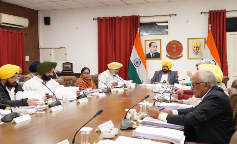 ਮੁੱਖ ਮੰਤਰੀ ਦੀ ਅਗਵਾਈ ਹੇਠ ਪੰਜਾਬ ਕੈਬਨਿਟ ਵੱਲੋਂ 12 ਅਹਿਮ ਸ਼੍ਰੇਣੀਆਂ ਦੇ 300 ਸਪੈਸ਼ਲਿਸਟ ਡਾਕਟਰਾਂ ਨੂੰ ਸੂਚੀਬੱਧ ਕਰਨ ਦੀ ਸਹਿਮਤੀ