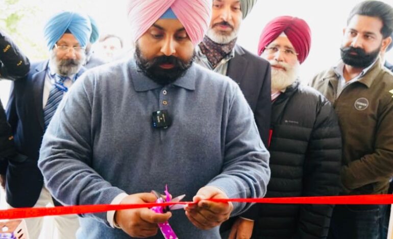 ਪੰਜਾਬ ਸਰਕਾਰ ਵੱਲੋਂ ਸਰਕਾਰੀ ਸਕੂਲਾਂ ਵਿੱਚ ਏ.ਆਈ.-ਆਧਾਰਤ ਕਰੀਅਰ ਸੇਧ ਪ੍ਰੋਗਰਾਮ ਲਾਗੂ, ਵਿਦਿਆਰਥੀਆਂ ਨੂੰ ਭਵਿੱਖ ਸਬੰਧੀ ਫ਼ੈਸਲੇ ਲੈਣ ਵਿੱਚ ਮਿਲੇਗੀ ਮਦਦ