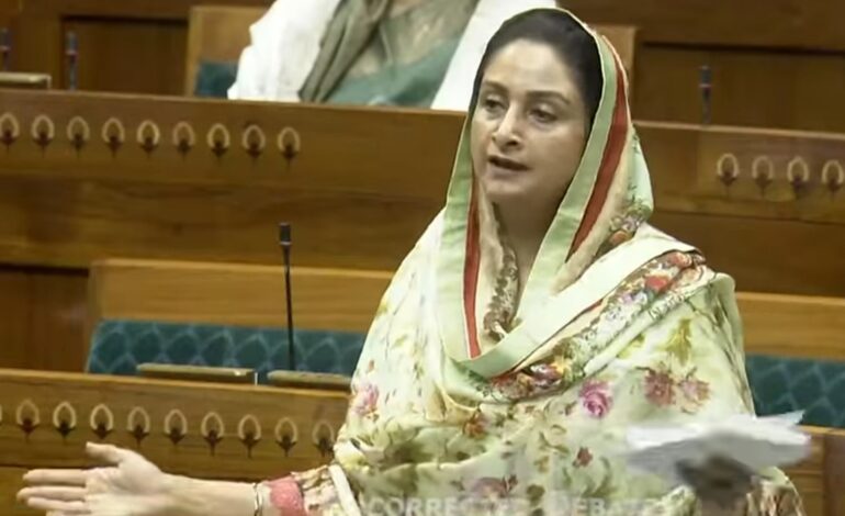 ਹੜ੍ਹਾਂ ਕਾਰਨ ਕਿਸਾਨਾਂ ਦੇ ਹੋਏ ਨੁਕਸਾਨ ਦੇ ਮੁਆਵਜ਼ੇ ਦੇ ਪੈਸੇ ਸਿੱਧੇ ਕਿਸਾਨਾਂ ਦੇ ਖ਼ਾਤੇ ਵਿਚ ਪਾਏ ਜਾਣ: ਹਰਸਿਮਰਤ ਕੌਰ ਬਾਦਲ ਨੇ ਸੰਸਦ ਵਿਚ ਕੇਂਦਰ ਨੂੰ ਕੀਤੀ ਅਪੀਲ