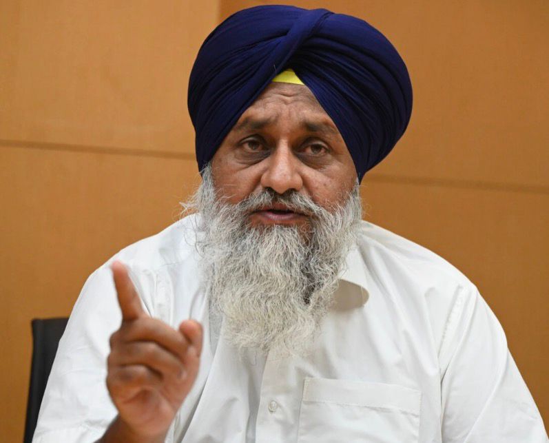 ਸੁਖਬੀਰ ਅਤੇ ਕੈਪਟਨ ਅਮਰਿੰਦਰ ਸਿੰਘ ਨੇ ਜਨਤਾ ਦੇ ਪੈਸੇ ਦੀ ਵਰਤੋਂ ਕੀਤੀ ਲੰਡਨ, ਕੈਨੇਡਾ ਅਤੇ ਦੁਬਈ ਦੇ ਦੌਰੇ  ਲਈ , ਜਦੋਂ ਕਿ ਮੁੱਖ ਮੰਤਰੀ ਮਾਨ ਲਿਆ ਰਹੇ ਹਨ ਜਪਾਨ ਤੋਂ ਨੌਕਰੀਆਂ