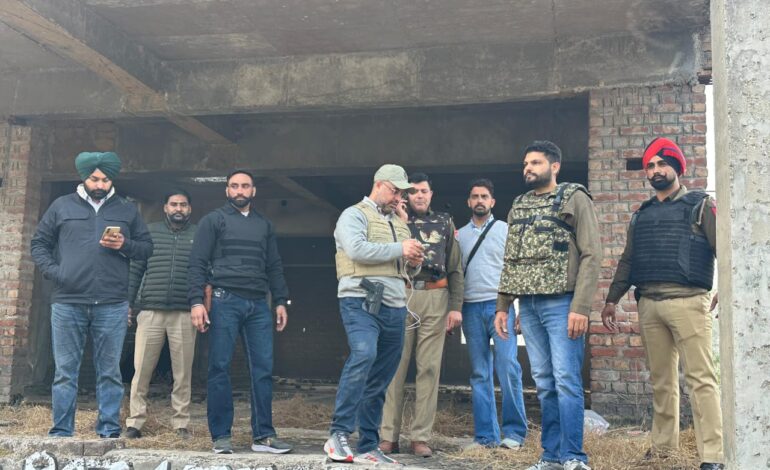 ਕਬੱਡੀ ਖਿਡਾਰੀ ਦੇ ਕਤਲ ਮਾਮਲੇ ਵਿੱਚ ਮੁੱਖ ਦੋਸ਼ੀ ਨੂੰ ਸੰਖੇਪ ਗੋਲੀਬਾਰੀ ਦੌਰਾਨ ਕੀਤਾ ਬੇਅਸਰ , ਦੋ ਪੁਲਿਸ ਮੁਲਾਜ਼ਮ ਵੀ ਹੋਏ ਫੱਟੜ