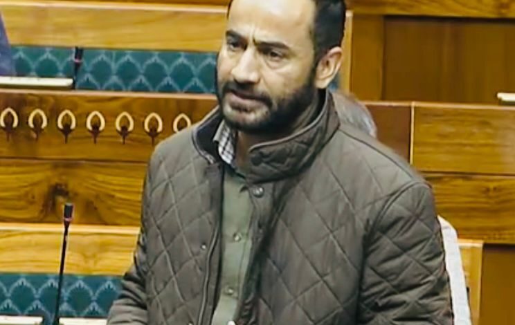 ਆਪ’ ਸੰਸਦ ਮੈਂਬਰ ਨੇ ਸੰਸਦ ਵਿੱਚ ਆਂਗਣਵਾੜੀ ਵਰਕਰਾਂ ਅਤੇ ਹੈਲਪਰਾਂ ਨੂੰ ਦਿੱਤੇ ਜਾਣ ਵਾਲੇ ਮਾਮੂਲੀ ਮਾਣਭੱਤੇ ਵਿੱਚ ਵਾਧੇ ਅਤੇ ਪੰਜਾਬ ਲਈ 20,000 ਕਰੋੜ ਰੁਪਏ ਤੱਕ ਦੀ ਕੀਤੀ ਮੰਗ