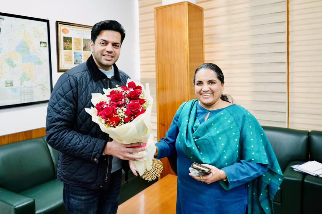 ਗੁਲਜ਼ਾਰਿੰਦਰ ਸਿੰਘ ਚਾਹਲ ਨੇ ਆਰਥਿਕ ਨੀਤੀ ਅਤੇ ਯੋਜਨਾ ਬੋਰਡ ਦੇ ਵਾਈਸ ਚੇਅਰਮੈਨ ਵਜੋਂ ਅਹੁਦਾ ਸੰਭਾਲਿਆ