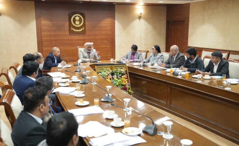 ਵਿੱਤ ਮੰਤਰੀ ਹਰਪਾਲ ਸਿੰਘ ਚੀਮਾ ਨੇ ਬੈਂਕਾਂ ਲਈ ਪੈਨਸ਼ਨਰ ਸੇਵਾ ਪੋਰਟਲ ਰਜਿਸਟ੍ਰੇਸ਼ਨ ਨੂੰ ਪੂਰਾ ਕਰਨ ਲਈ ਸਮਾਂ-ਸੀਮਾ ਕੀਤੀ ਨਿਰਧਾਰਤ