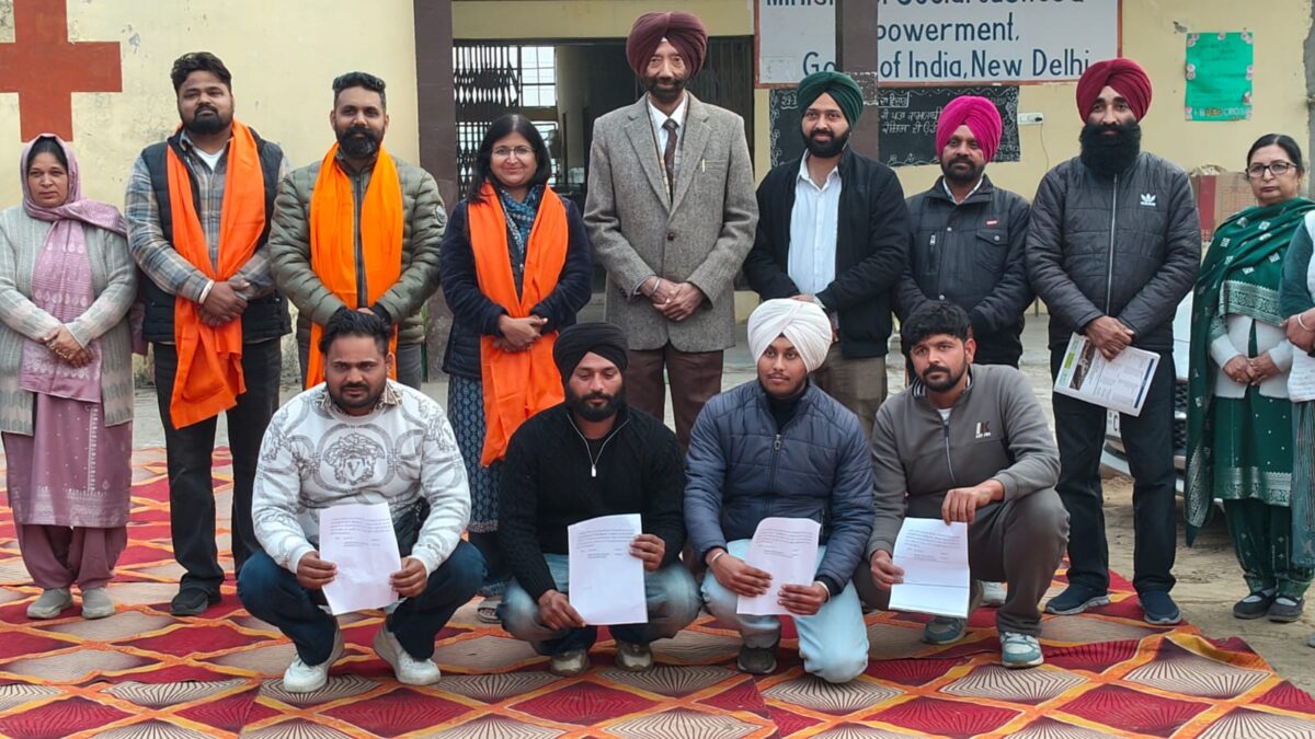 ਪੰਜਾਬ ਰੈਡ ਕਰਾਸ IRCA ਕੁਰਾਲੀ ਵੱਲੋਂ “ਰੋਜ਼ਗਾਰ ਅਤੇ ਪੁਨਰਵਾਸ ਪਲੇਸਮੈਂਟ ਡਰਾਈਵ 2025” ਸਫਲਤਾਪੂਰਵਕ ਆਯੋਜਿਤ – ਸੂਬਾ ਪੱਧਰੀ ਵਿਸਤਾਰ ਦਾ ਐਲਾਨ