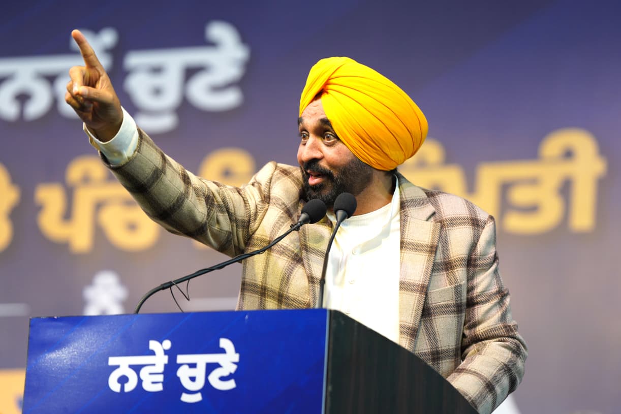 ਮੁੱਖ ਮੰਤਰੀ ਭਗਵੰਤ ਸਿੰਘ ਮਾਨ ਨੇ ਪਾਰਟੀ ਵਰਕਰਾਂ ਨੂੰ ‘ਯੁੱਧ ਨਸ਼ਿਆਂ ਵਿਰੁੱਧ’ ਦੇ ਦੂਜੇ ਪੜਾਅ ਨੂੰ ਲੋਕ ਲਹਿਰ ਵਿੱਚ ਬਦਲ ਲਈ ਕਿਹਾ