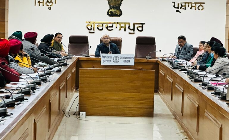 ਡਿਪਟੀ ਕਮਿਸ਼ਨਰ ਆਦਿੱਤਿਆ ਉੱਪਲ ਵੱਲੋਂ ਜਿਲ੍ਹਾ ਸਿਹਤ ਸੋਸਾਇਟੀ ਦੀ ਮੀਟਿੰਗ ਵਿੱਚ ਨੈਸ਼ਨਲ ਪ੍ਰੋਗਰਾਮਾਂ ਦਾ ਰੀਵਿੳ