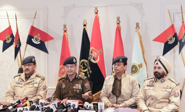 ਮੁੱਖ ਮੰਤਰੀ ਭਗਵੰਤ ਸਿੰਘ ਮਾਨ ਦੀ ਅਗਵਾਈ ਵਾਲੀ ਪੰਜਾਬ ਸਰਕਾਰ ਨੇ ਪੰਜਾਬ ਨੂੰ ਗੈਂਗਸਟਰ ਮੁਕਤ ਸੂਬਾ ਬਣਾਉਣ ਲਈ ‘ਗੈਂਗਸਟਰਾਂ ’ਤੇ ਵਾਰ’ ਦੀ ਕੀਤੀ ਸ਼ੁਰੂਆਤ