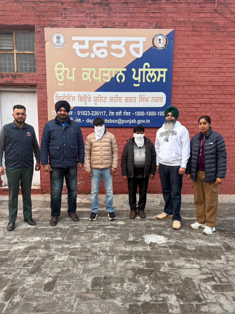 ਵਿਜੀਲੈਂਸ ਬਿਊਰੋ ਵੱਲੋਂ 18000ਰੁਪਏ ਰਿਸ਼ਵਤ ਲੈਂਦਾ ਰੈਂਟ ਕੁਲੈਕਟਰ ਅਤੇ ਚਪੜਾਸੀ ਰੰਗੇ ਹੱਥੀਂ ਕਾਬੂ