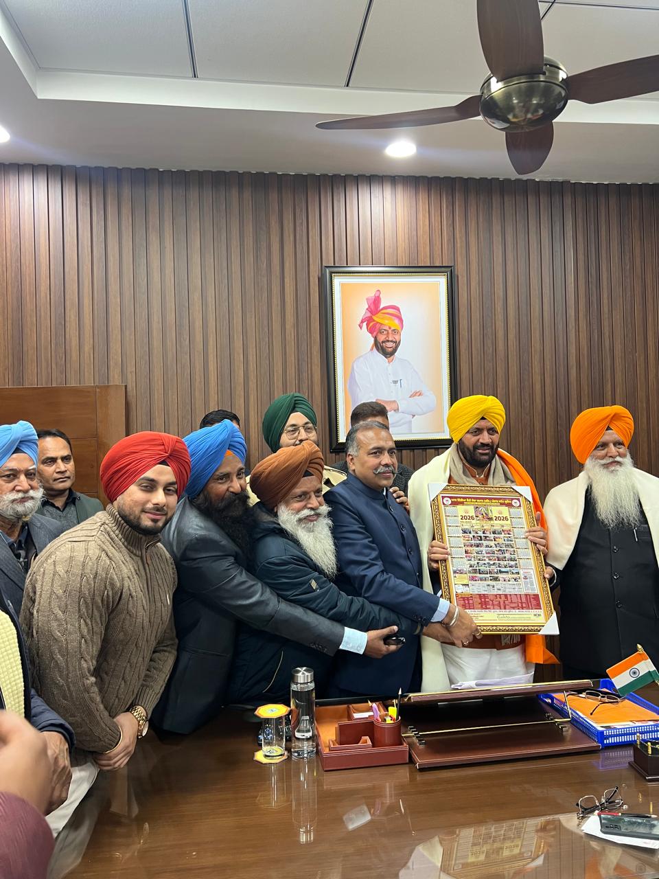 ਆਲ ਇੰਡੀਆ ਸੈਣੀ ਸੇਵਾ ਸਮਾਜ ਵੱਲੋਂ ਨਵਾਂ ਸਾਲ ਕੈਲੰਡਰ ਜਾਰੀ; ਮੁੱਖ ਮੰਤਰੀ ਨਾਇਬ ਸਿੰਘ ਸੈਣੀ ਨੇ ਕੀਤਾ ਵਿਮੋਚਨ